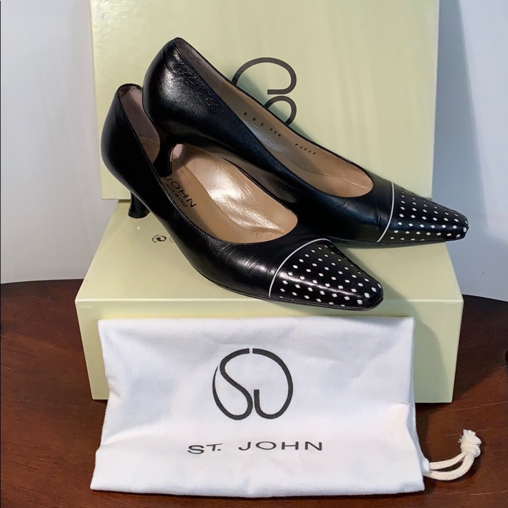 St. John Joanne Black/White Kitten Heels Size 8